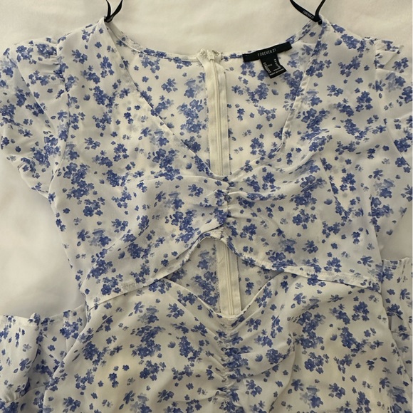 Forever 21 Floral Dress - Picture 6 of 7